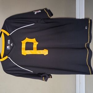 Genuine Merchandise Pittsburgh Pirates Black and Gold Jersey Size Large